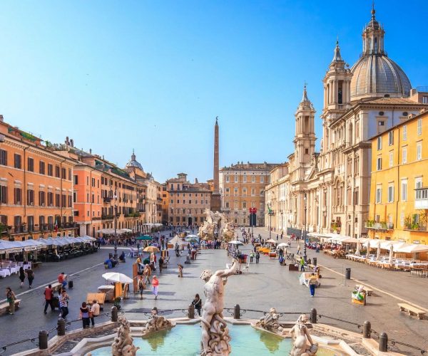piazza Navona pilgrimage to Rome pilgrimage to Italy Joe Walsh Tours Pilgrimages travel