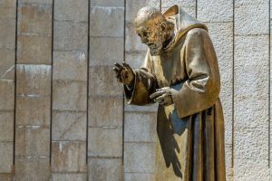 Beautiful-places-to-see-in-San-Giovanni-Rotondo-Joe-Walsh-Tours-jpg