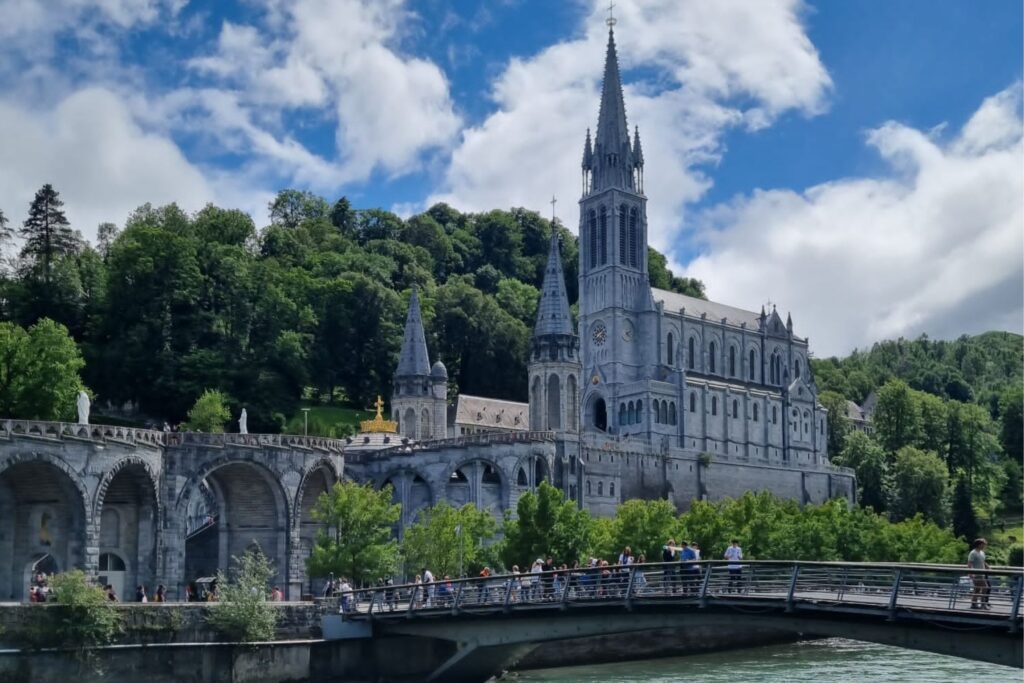 Lourdes - Joe Walsh Tours